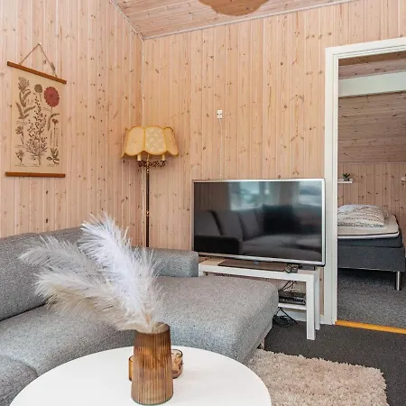 Two-bedroom In Juelsminde 7 別荘