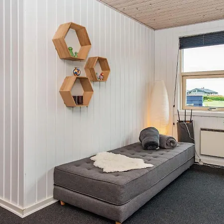 Two-bedroom In Juelsminde 7 * Sønderby